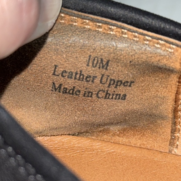 L’Amour Des Pieds Finiey Black Suede Tassel Loafers - Picture 13 of 14